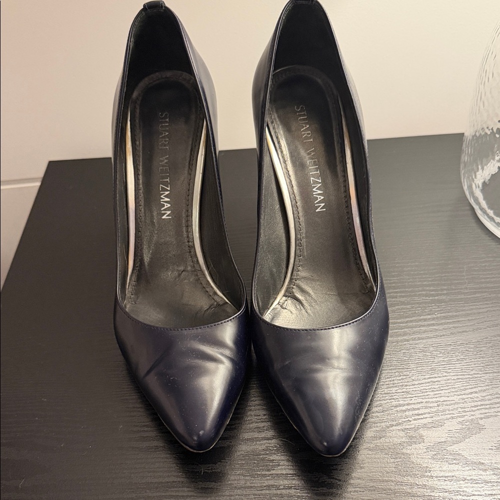 Stuart Weitzman Women's Navy Heels